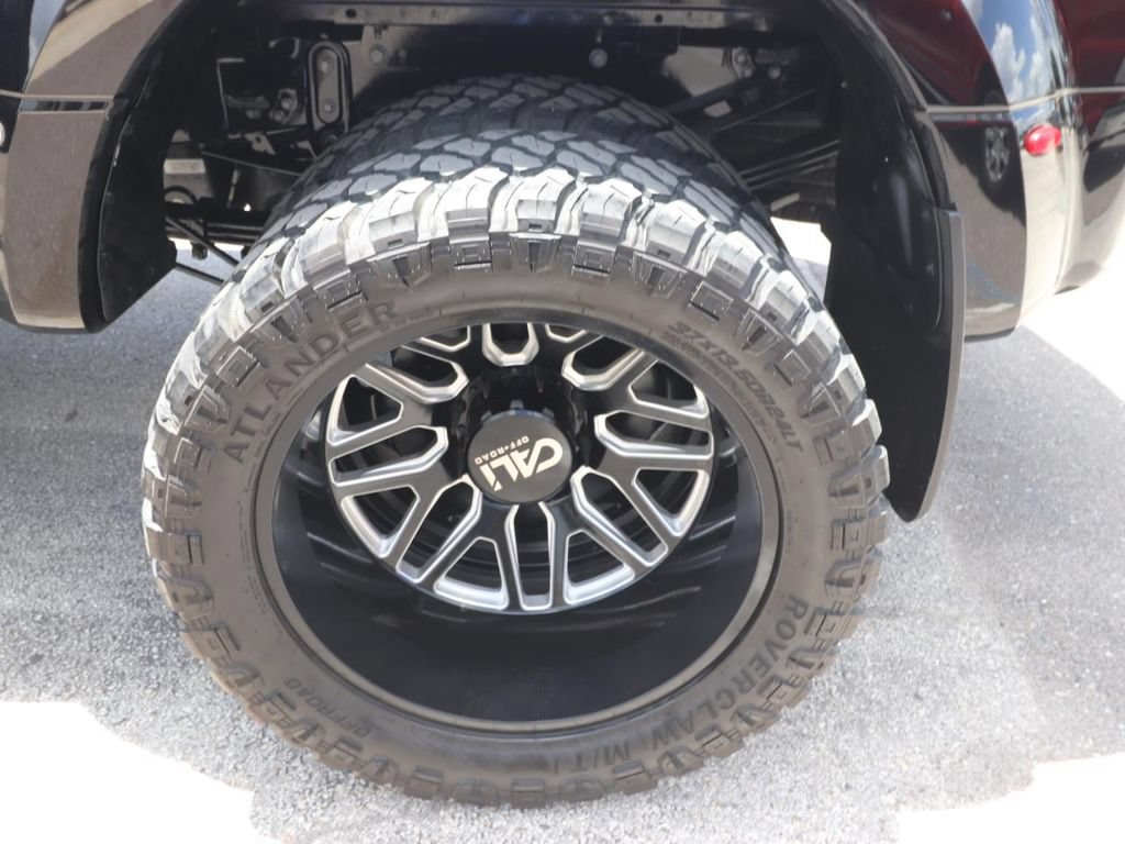 Certified 2022 Ford F350 Lariat w/ Lariat Ultimate Package AWD/4WD image 16