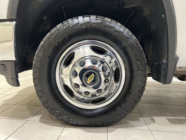 Used 2022 Chevrolet Silverado 3500 LT w/ Texas Edition image 28