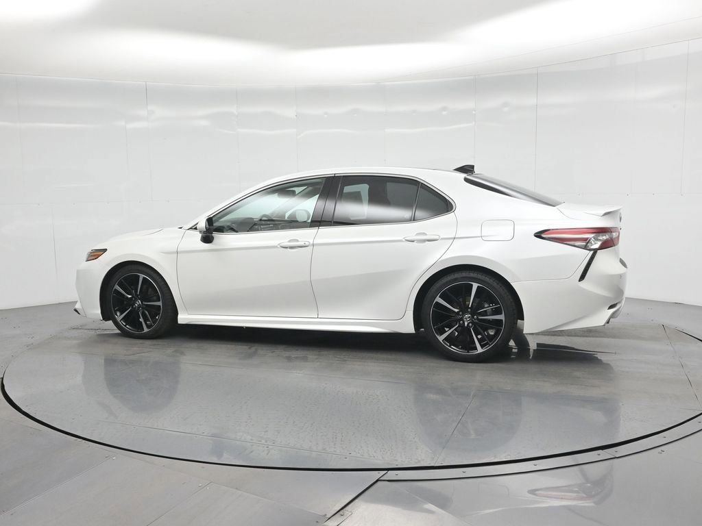 Used 2019 Toyota Camry XSE image 17