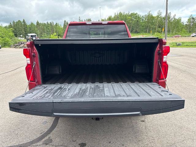 Used 2019 Chevrolet Silverado 1500 LT Trail Boss AWD/4WD image 3