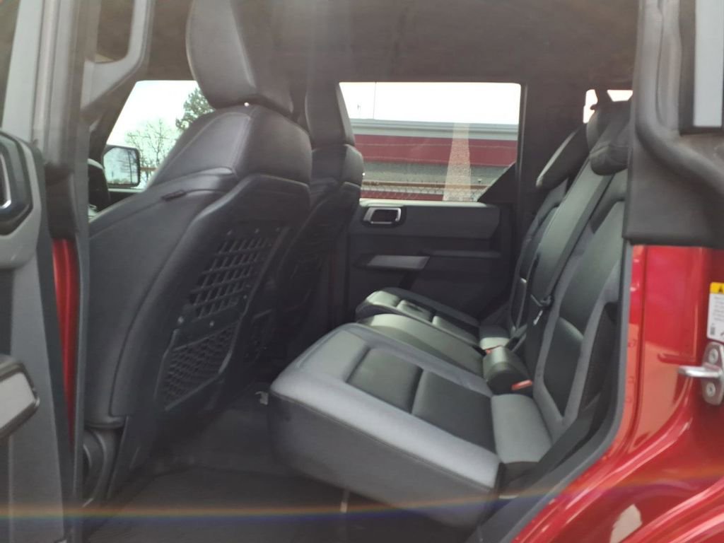 Certified 2021 Ford Bronco Black Diamond w/ Sasquatch Package image 11