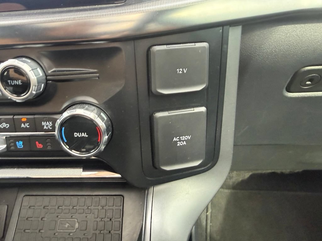 Certified 2024 Ford F150 Lariat w/ Equipment Group 502A High AWD/4WD image 34