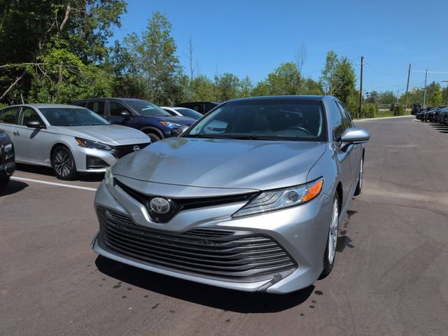 Used 2018 Toyota Camry XLE w/ Driver Assist Package FWD image 10