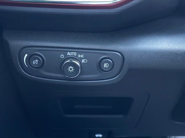 Used 2023 Chevrolet TrailBlazer RS w/ Sun and Liftgate Package image 40