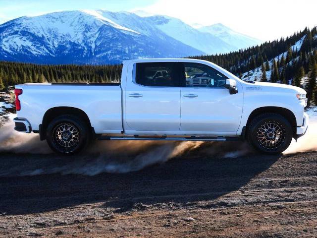 Used 2019 Chevrolet Silverado 1500 High Country image 2