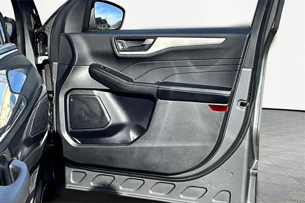 Certified 2022 Ford Escape S image 24