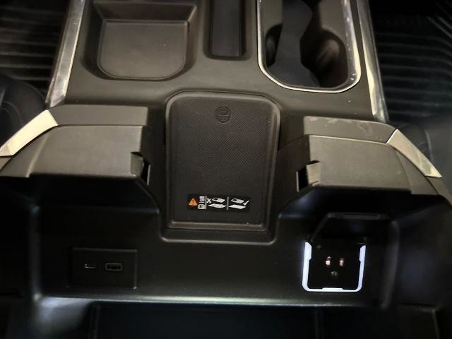 Used 2022 Chevrolet Silverado 1500 LTZ w/ LTZ Premium Package image 31