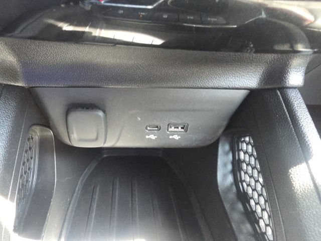Used 2024 Chevrolet TrailBlazer RS AWD/4WD image 3