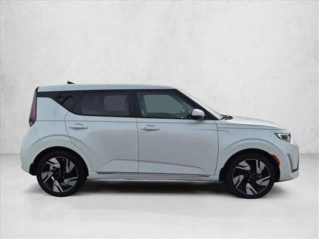 Used 2023 Kia Soul GT-Line w/ GT-Line Technology Package FWD image 4