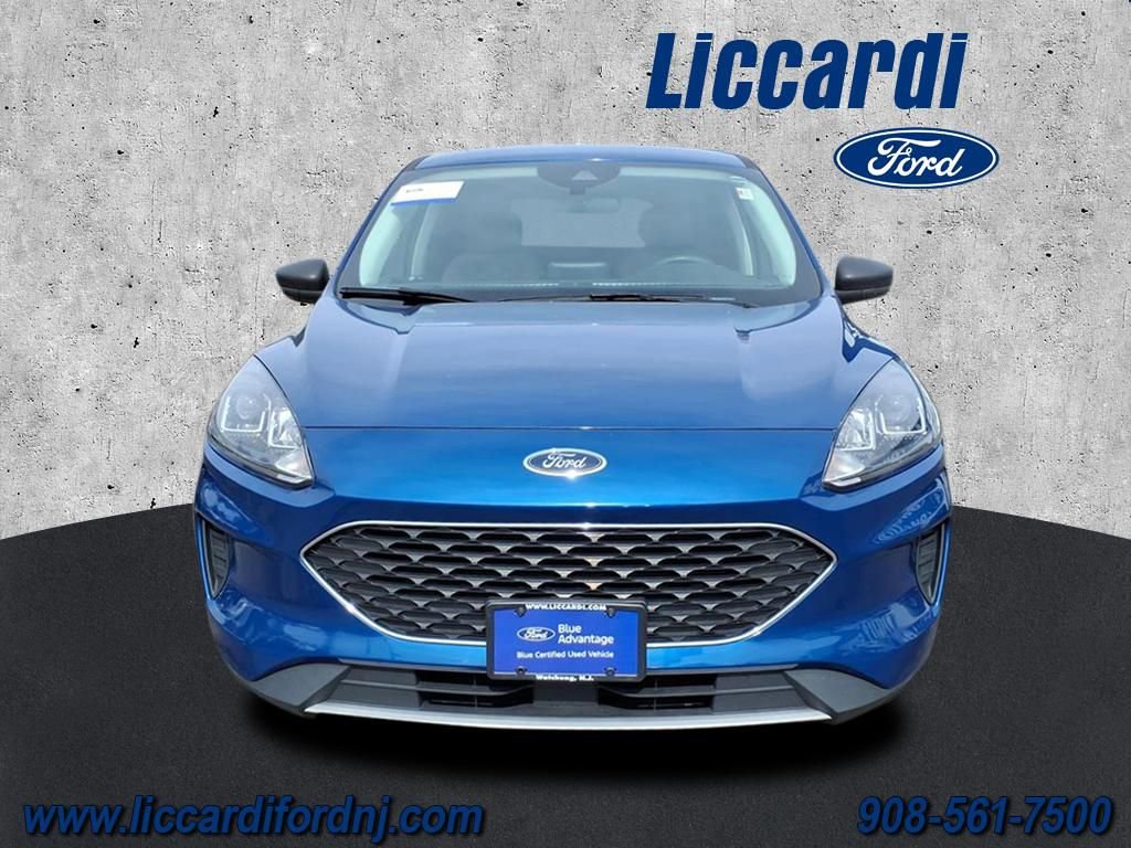 Certified 2022 Ford Escape SE image 2