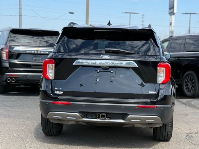 Certified 2020 Ford Explorer XLT w/ Equipment Group 202A image 45