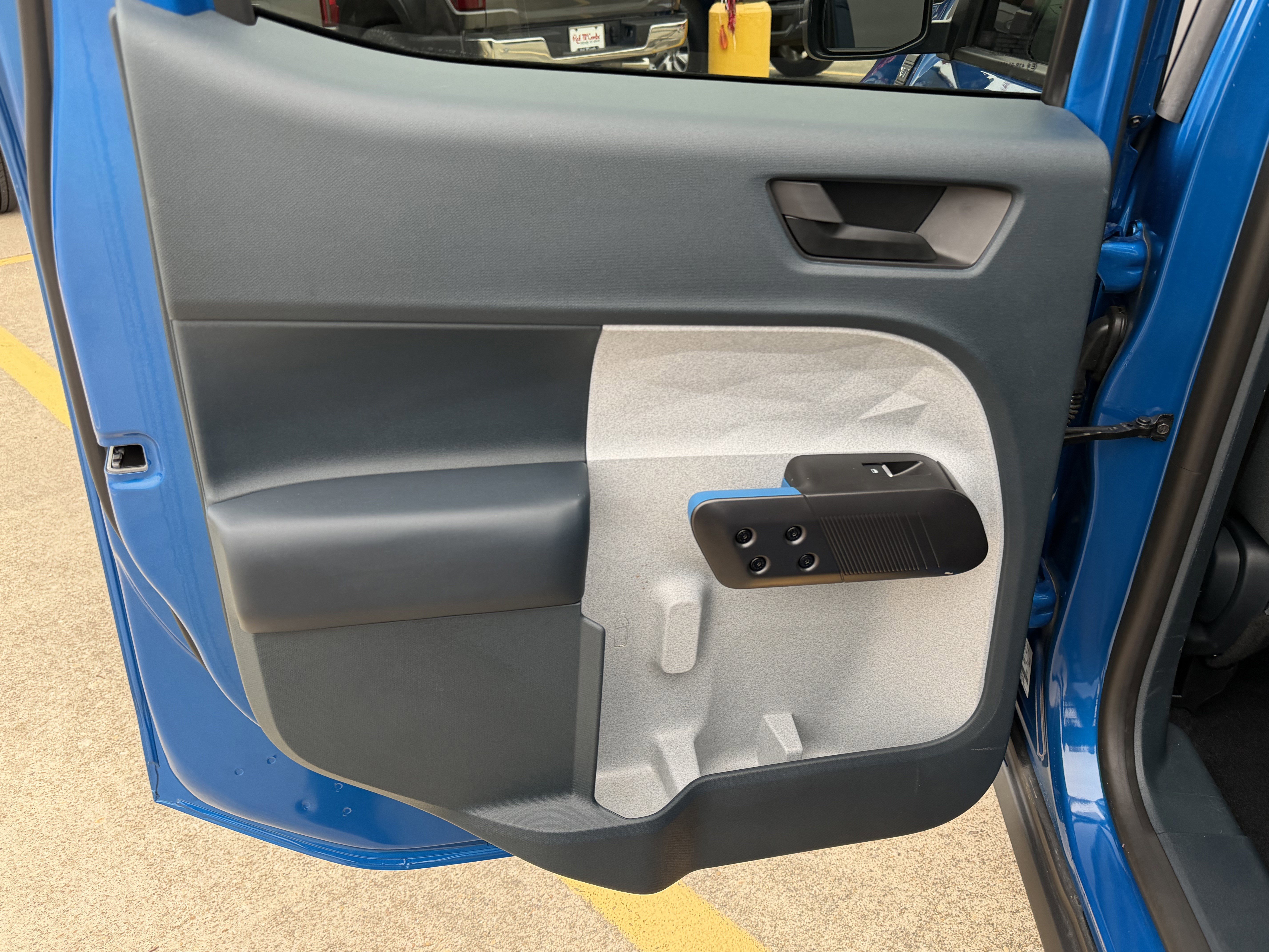 Certified 2025 Ford Maverick XLT w/ Equipment Group 302A AWD/4WD image 14