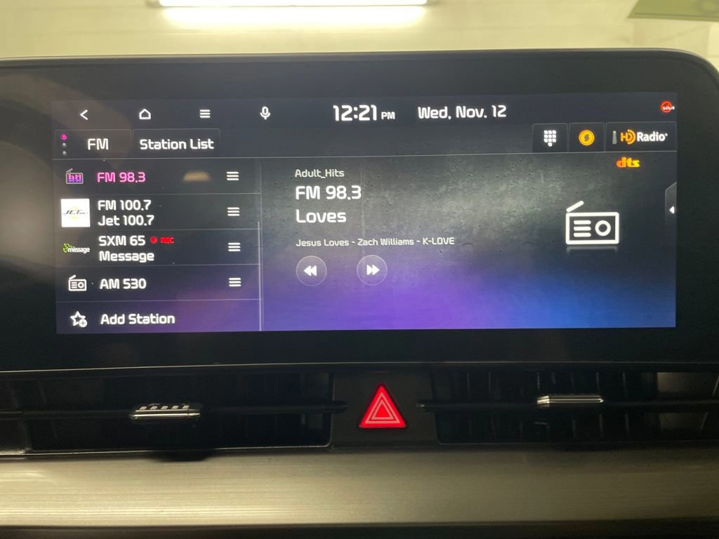 Used 2023 Kia Sportage EX image 25