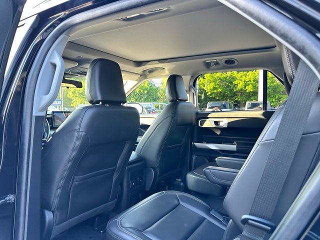 Certified 2022 Ford Explorer XLT w/ Equipment Group 202A AWD/4WD image 39