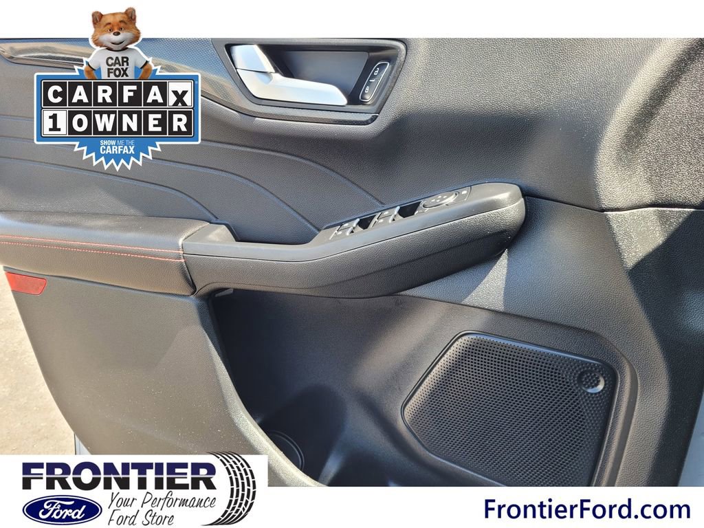 Certified 2025 Ford Escape ST-Line w/ Equipment Group 301A FWD image 20