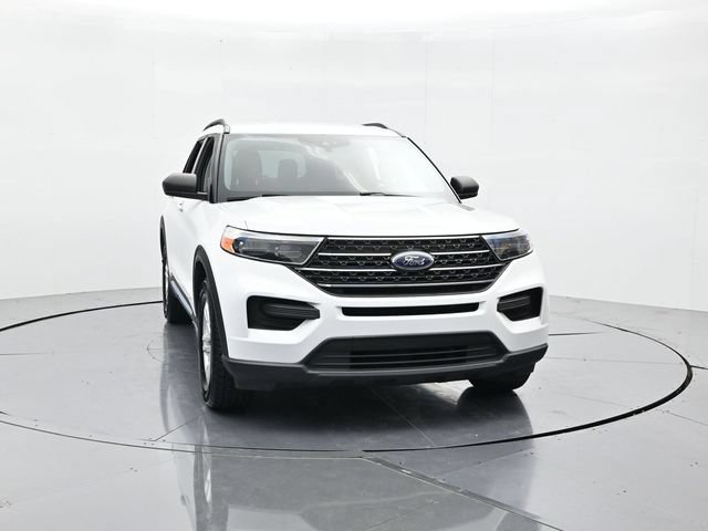 Certified 2021 Ford Explorer XLT RWD image 4