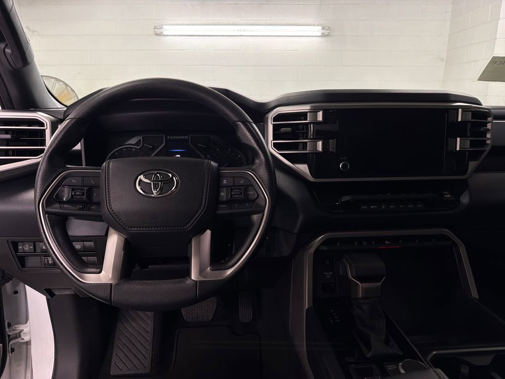 Used 2025 Toyota Tundra SR5 AWD/4WD image 9