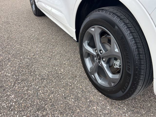 Certified 2024 Ford Escape ST-Line w/ Tech Pack #1 AWD/4WD image 26