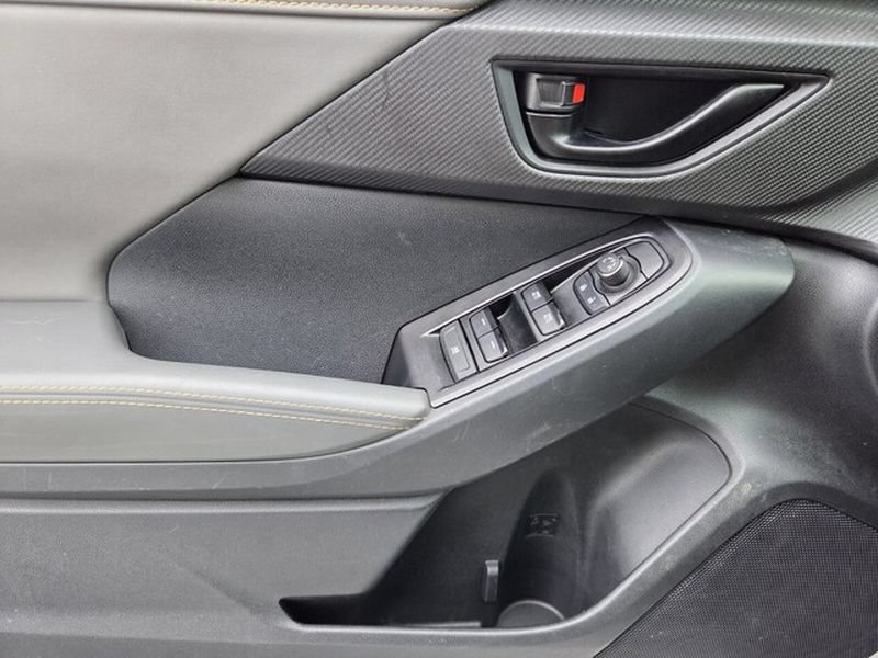 Used 2024 Subaru Crosstrek 2.5i Wilderness w/ Crosstrek Mirror Package AWD/4WD image 31