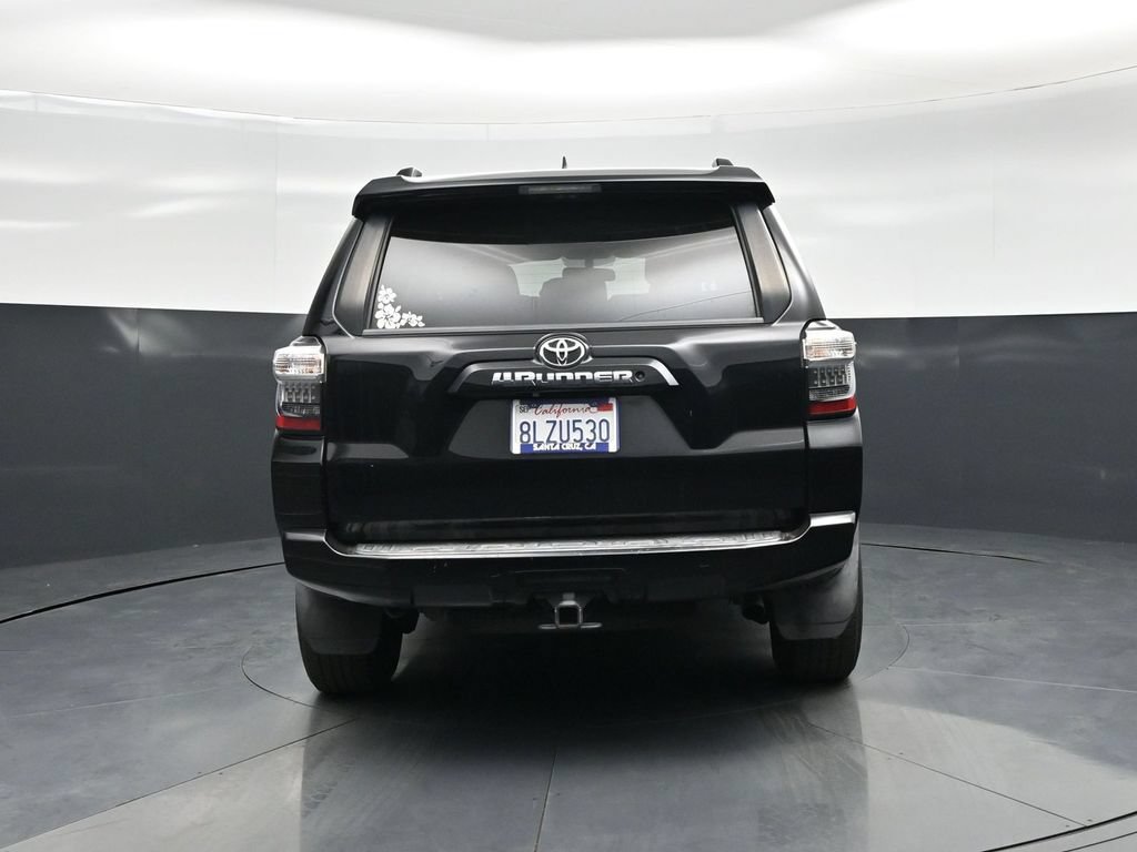 Used 2019 Toyota 4Runner SR5 RWD image 28