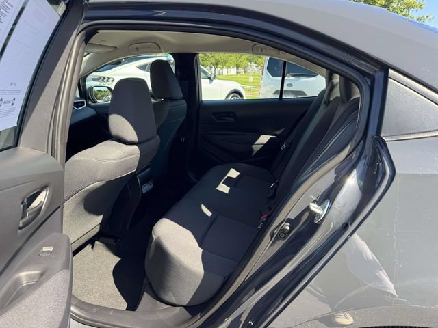 Used 2024 Toyota Corolla LE w/ LE Convenience Package FWD image 18