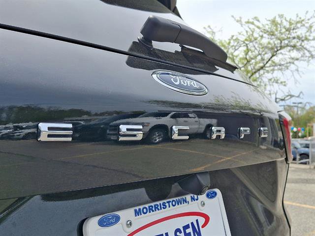 Certified 2023 Ford Escape ST-Line w/ Tech Pack #1 AWD/4WD image 30