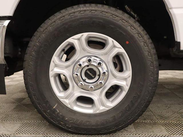 Certified 2024 Ford F250 XLT w/ FX4 Off-Road Package image 19