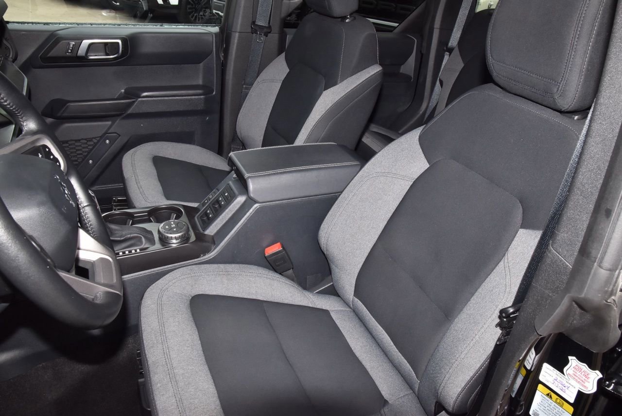 Certified 2025 Ford Bronco Big Bend image 38