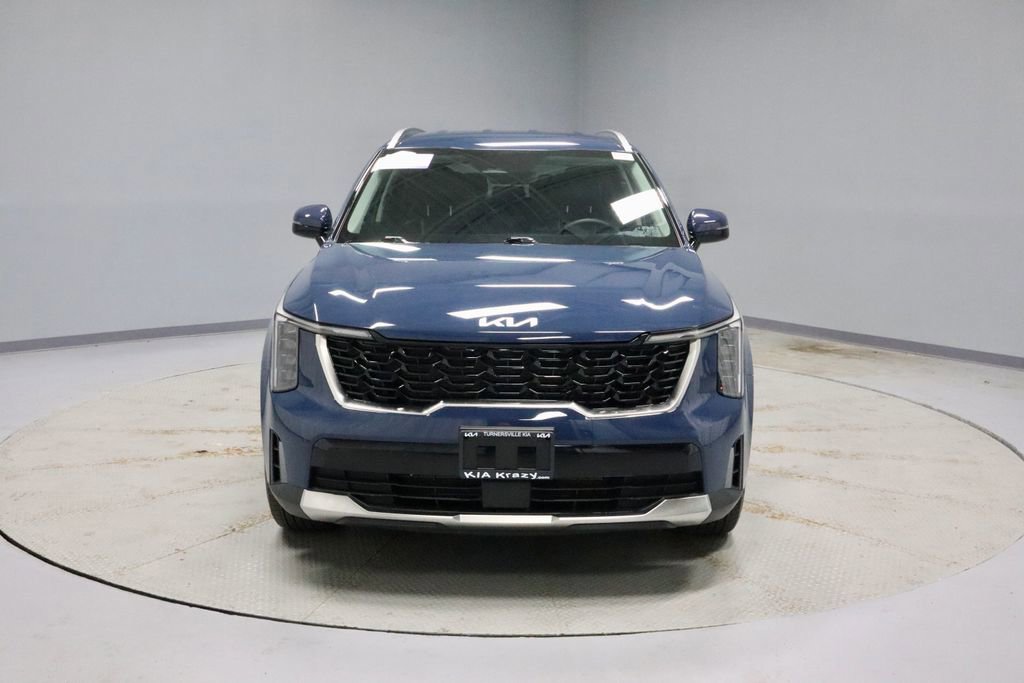 Used 2025 Kia Sorento S FWD image 8