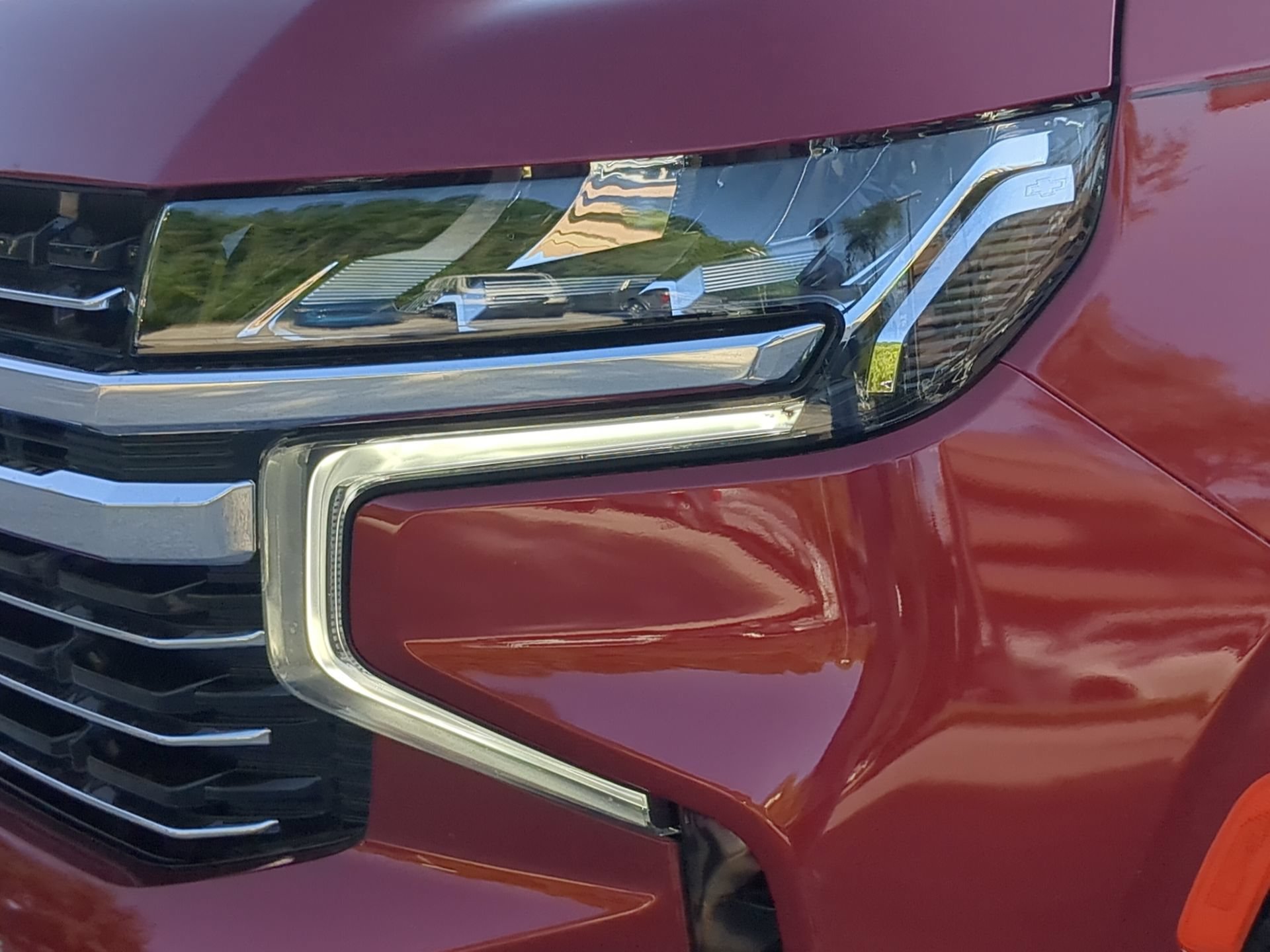 Used 2021 Chevrolet Suburban LT RWD image 44