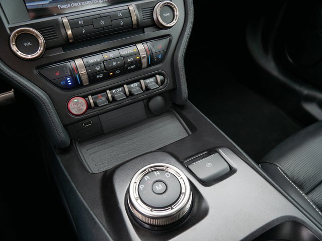 Certified 2022 Ford Mustang Shelby GT500 w/ Technology Package RWD image 26