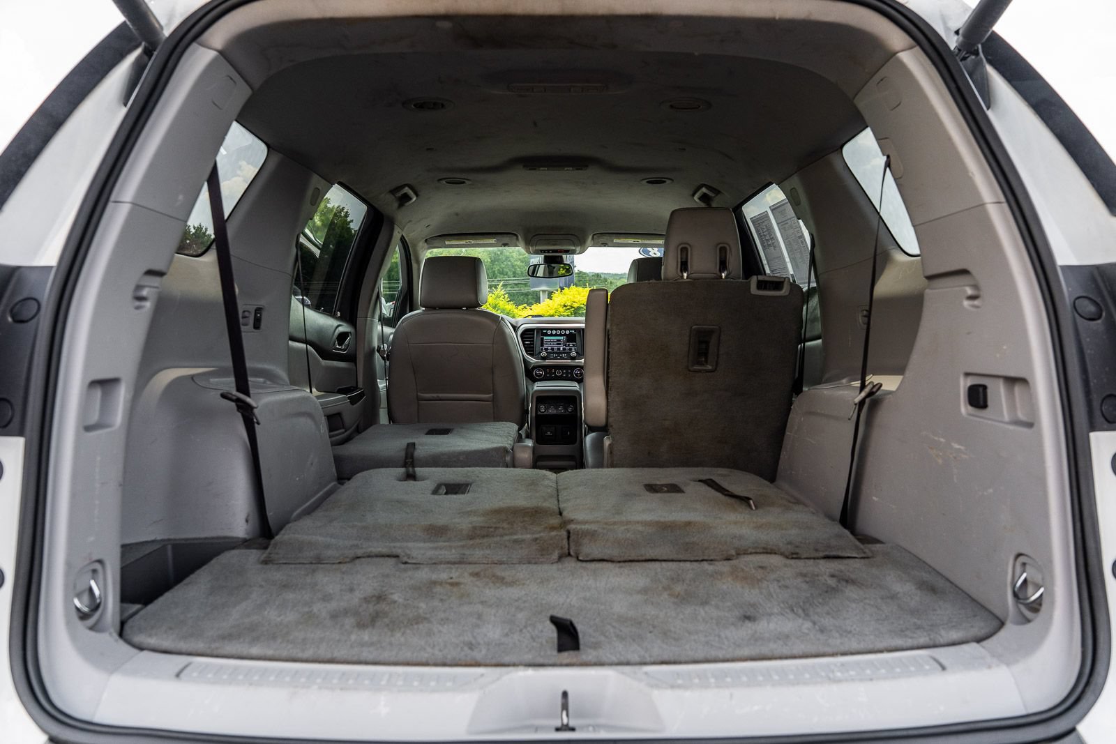 Used 2018 GMC Acadia SLT FWD image 15