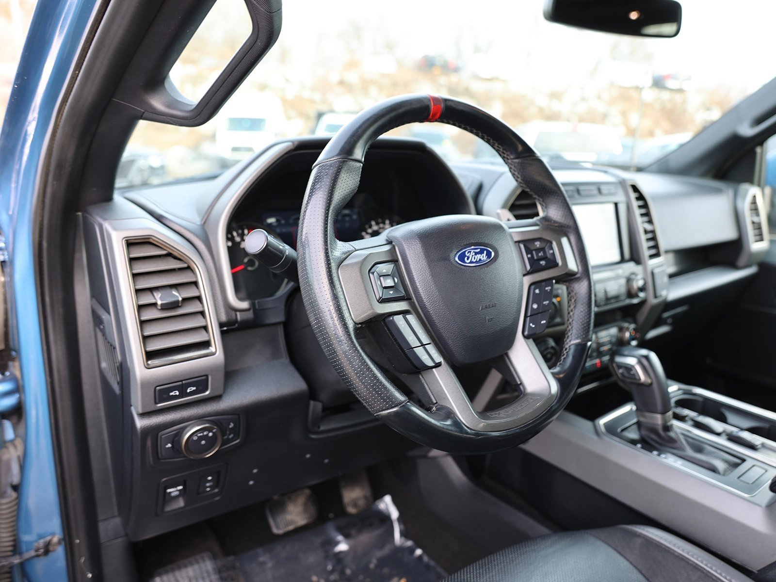 Certified 2020 Ford F150 Raptor w/ Equipment Group 802A Luxury image 18