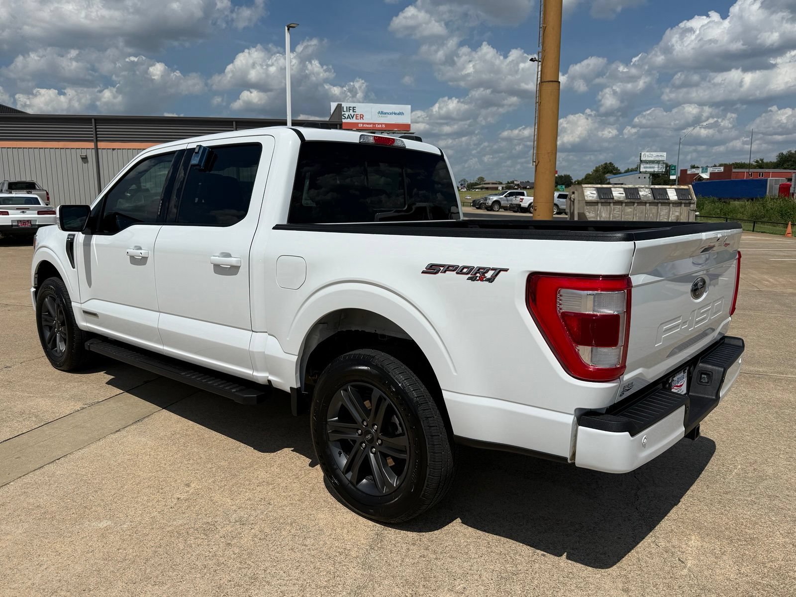 Certified 2022 Ford F150 XL w/ Trailer Tow Package AWD/4WD image 7