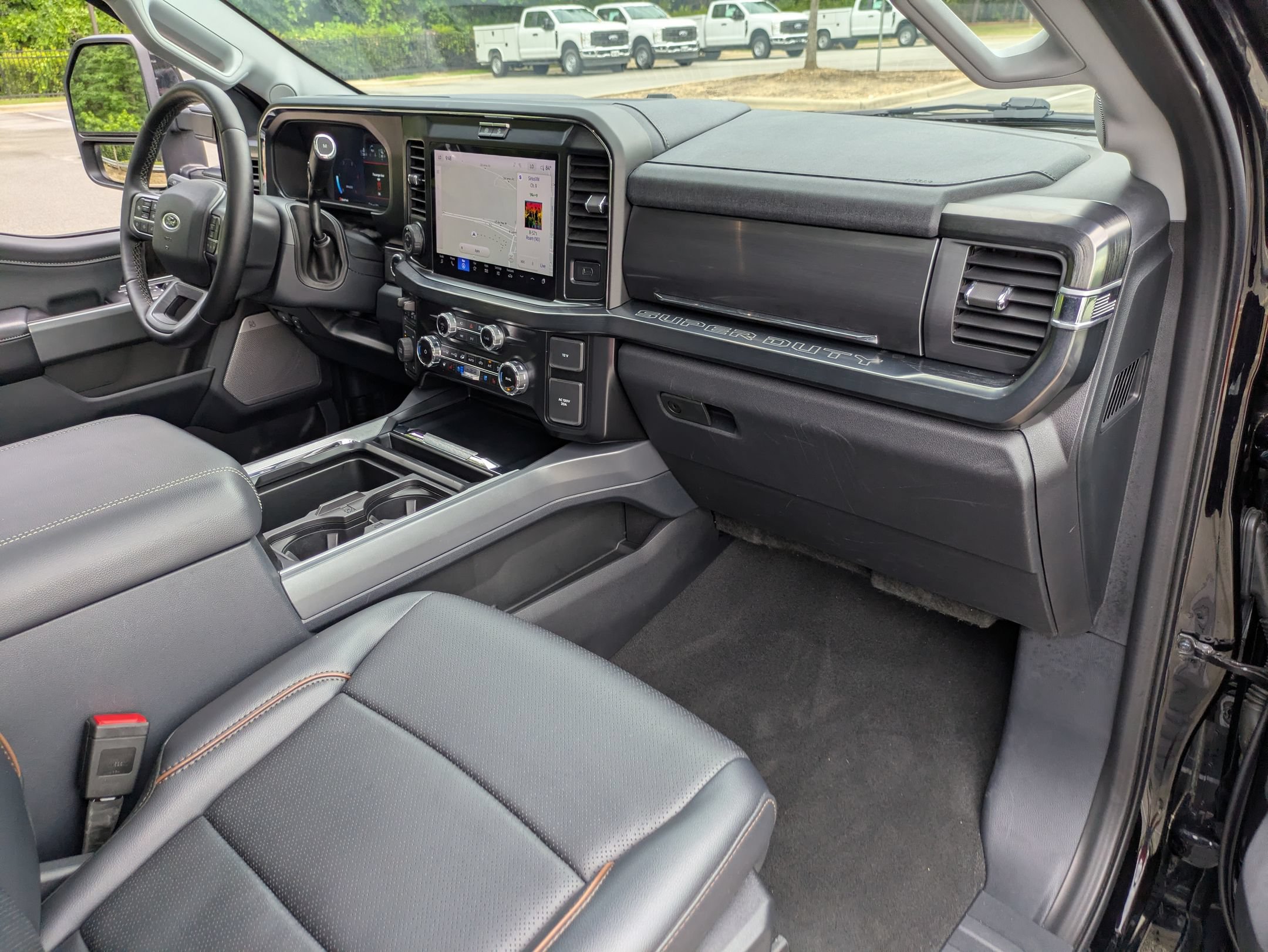 Certified 2025 Ford F350 Lariat w/ Lariat Ultimate Package AWD/4WD image 45