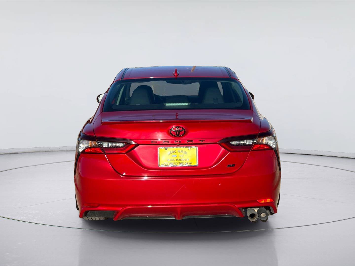 Used 2024 Toyota Camry SE FWD image 23