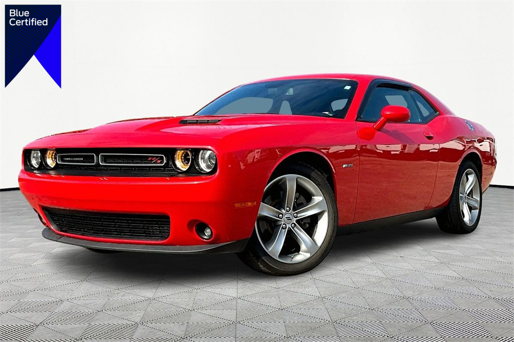 Used 2017 Dodge Challenger R/T w/ Sound Group