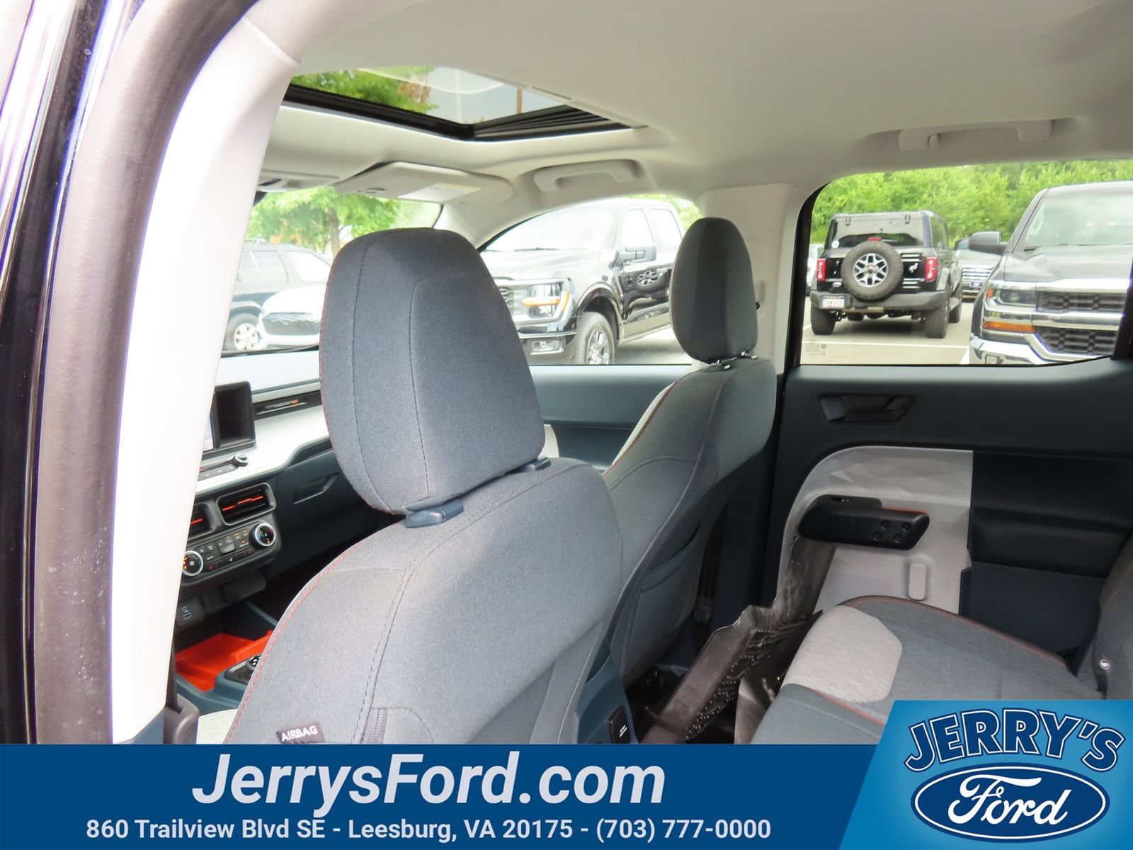 Certified 2024 Ford Maverick XLT w/ XLT Luxury Package AWD/4WD image 33