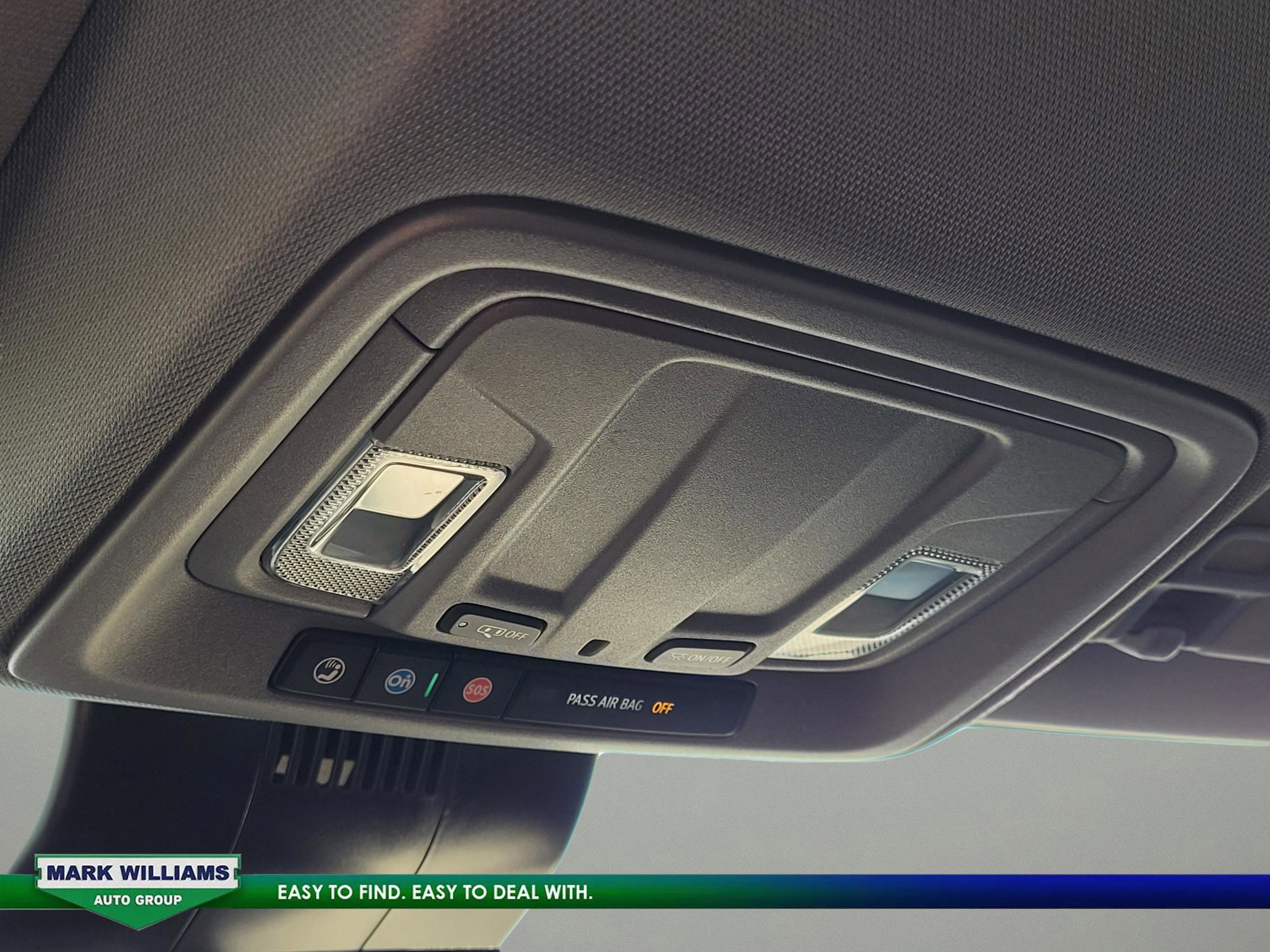 Used 2024 Chevrolet Silverado 2500 Custom w/ Custom Value Package image 21