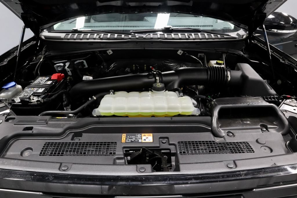 Certified 2026 Ford Expedition Max Active AWD/4WD image 16
