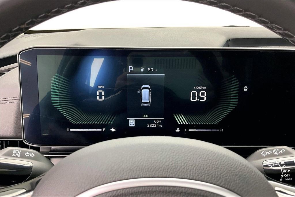 Used 2025 Kia Carnival LXS image 20