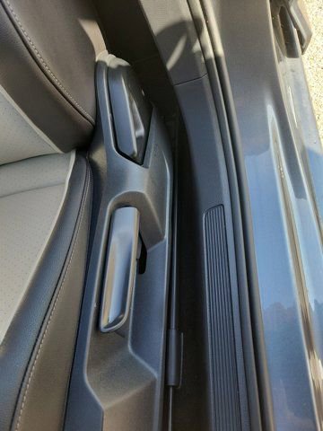 Used 2020 Volkswagen Jetta R-Line FWD image 21