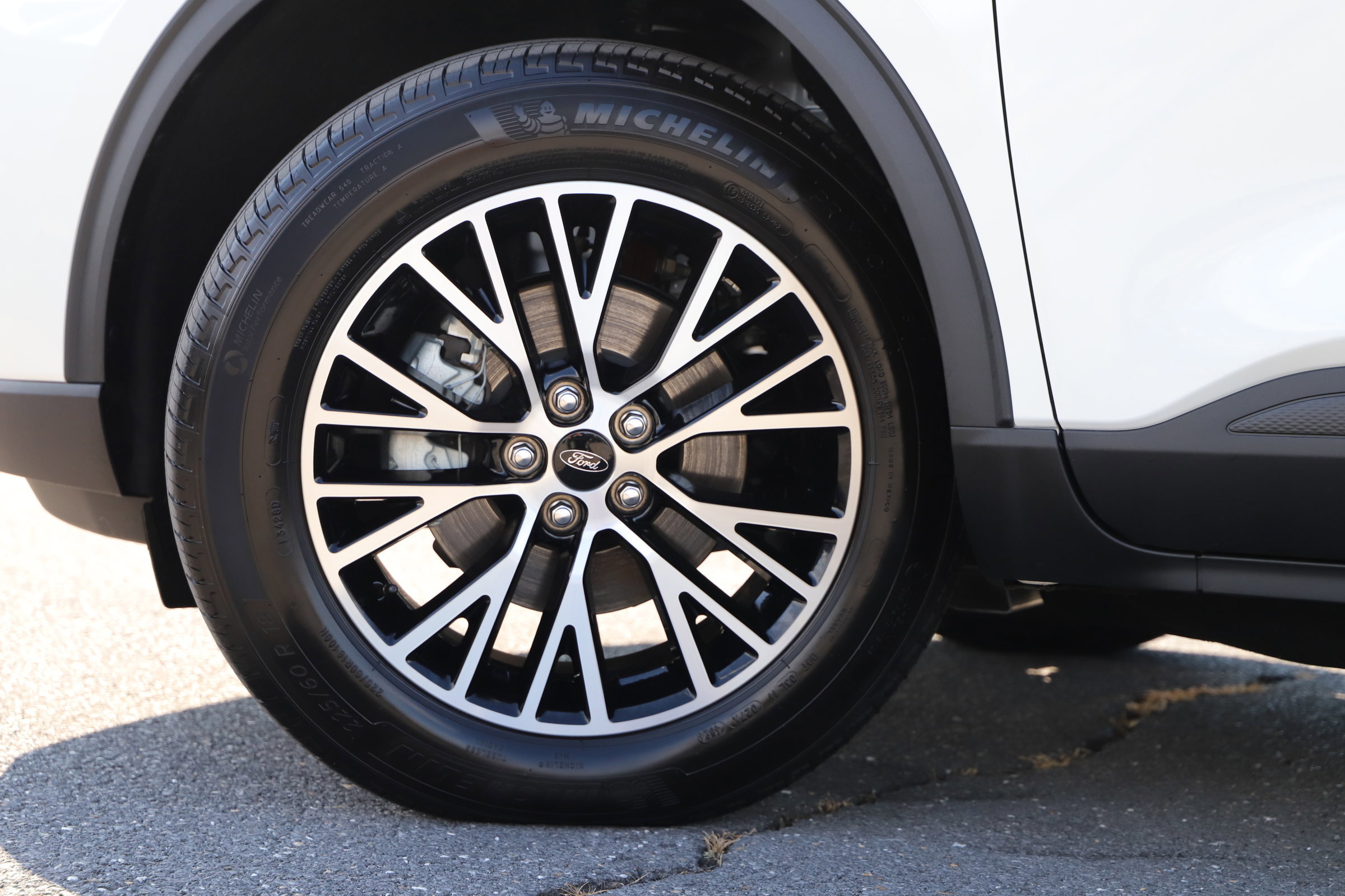 Certified 2025 Ford Escape PHEV image 7