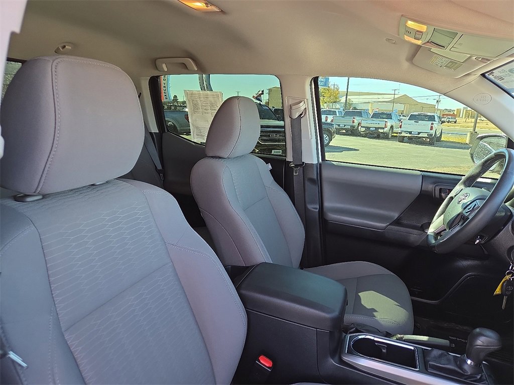 Used 2019 Toyota Tacoma SR5 image 13