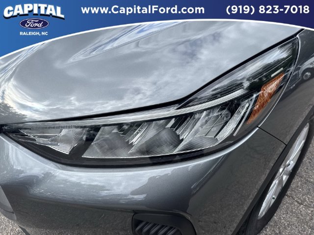 Certified 2023 Ford Escape Active w/ Tech Pack #1 FWD image 11
