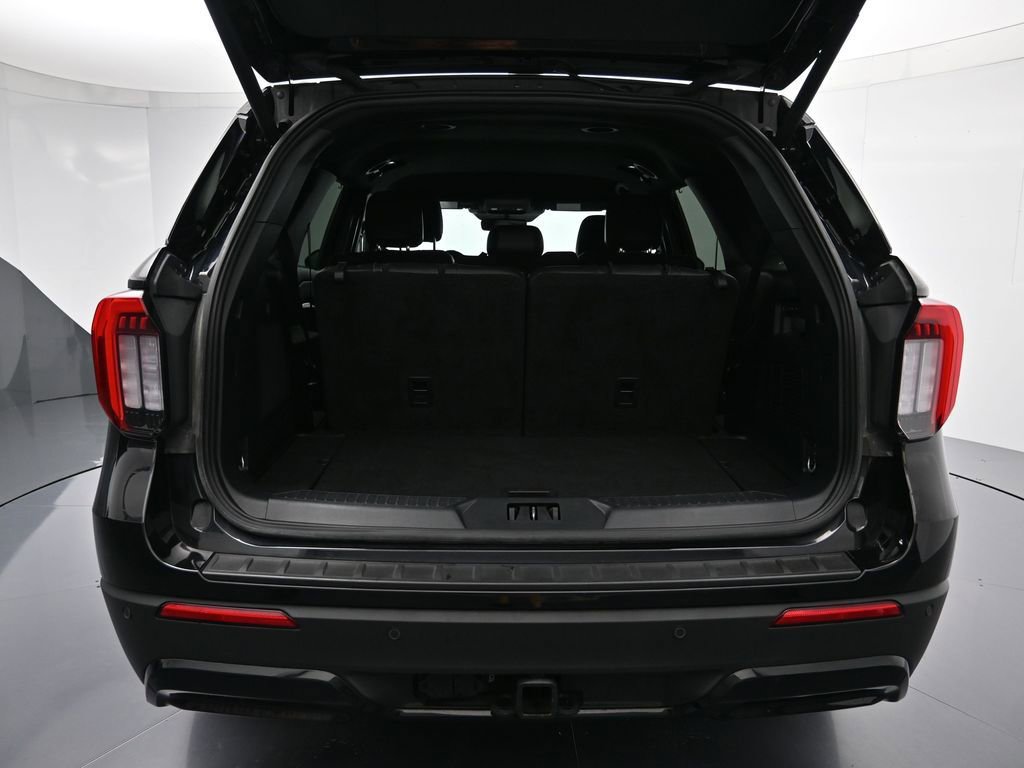 Certified 2025 Ford Explorer ST-Line w/ Premium Package RWD image 25