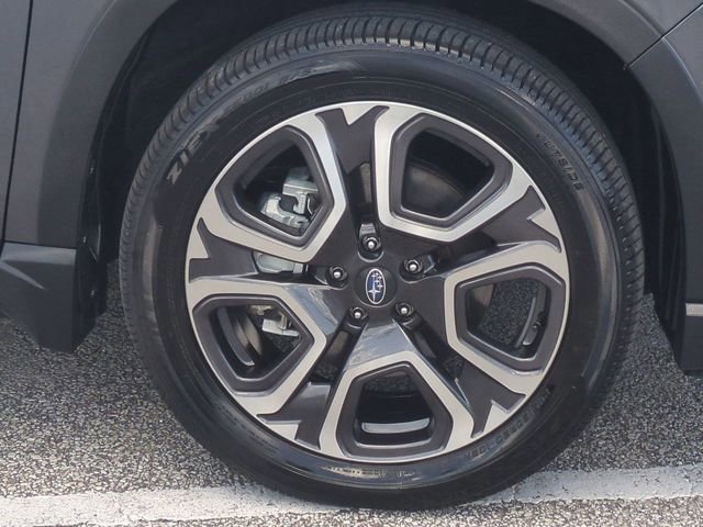 Used 2024 Subaru Ascent Limited w/ Technology Package image 11