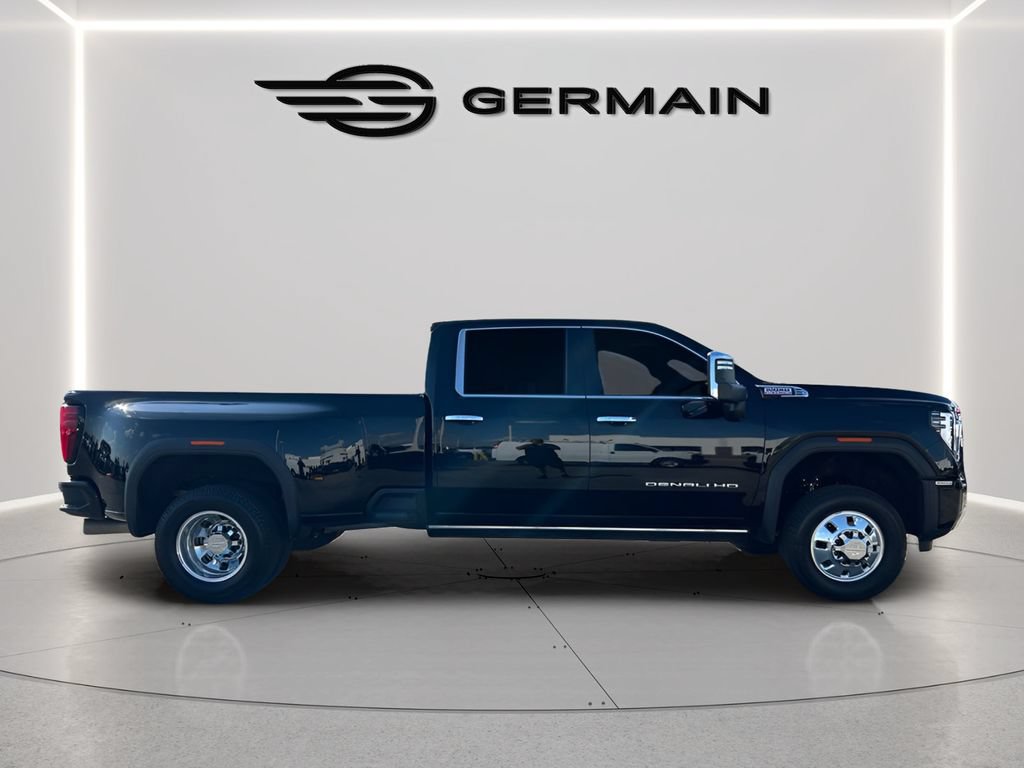 Used 2026 GMC Sierra 3500 Denali w/ Denali Reserve Package AWD/4WD image 9