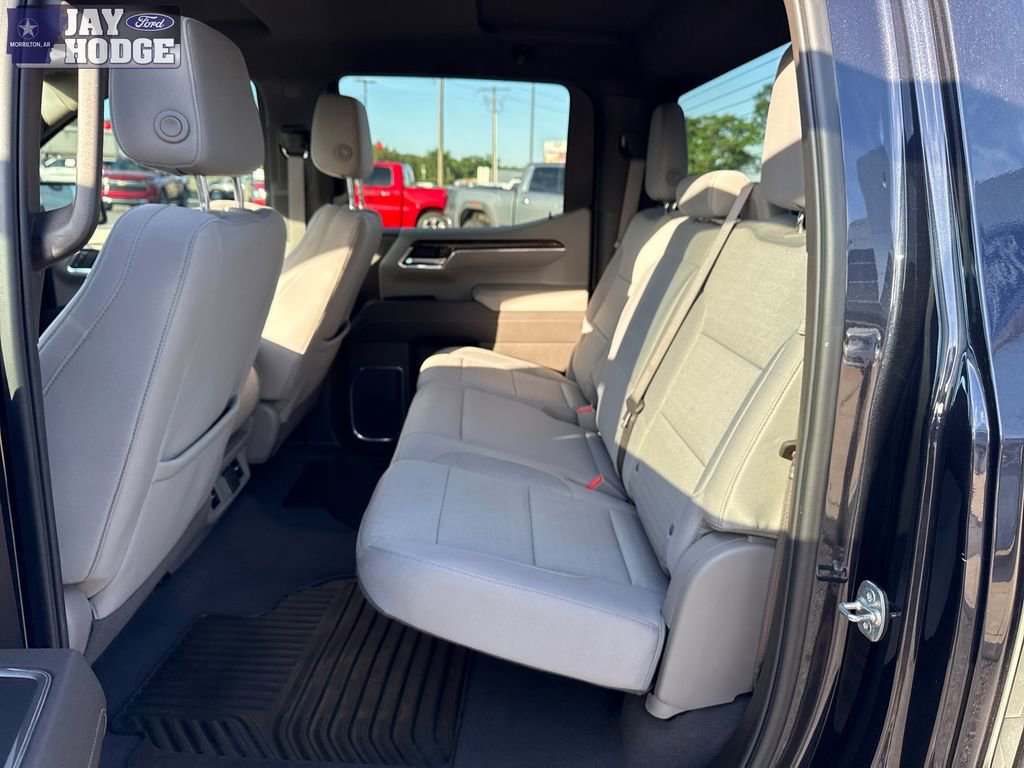 Used 2025 GMC Sierra 1500 SLE AWD/4WD image 25