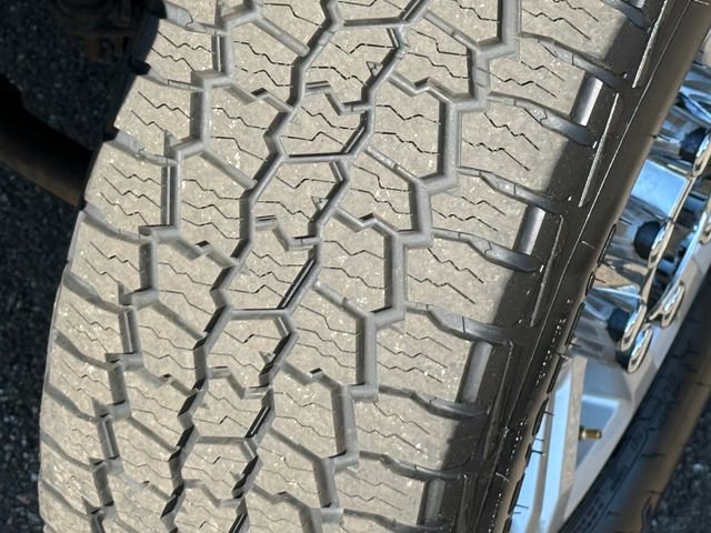 Certified 2019 Ford F250 XLT w/ XLT Value Package AWD/4WD image 17